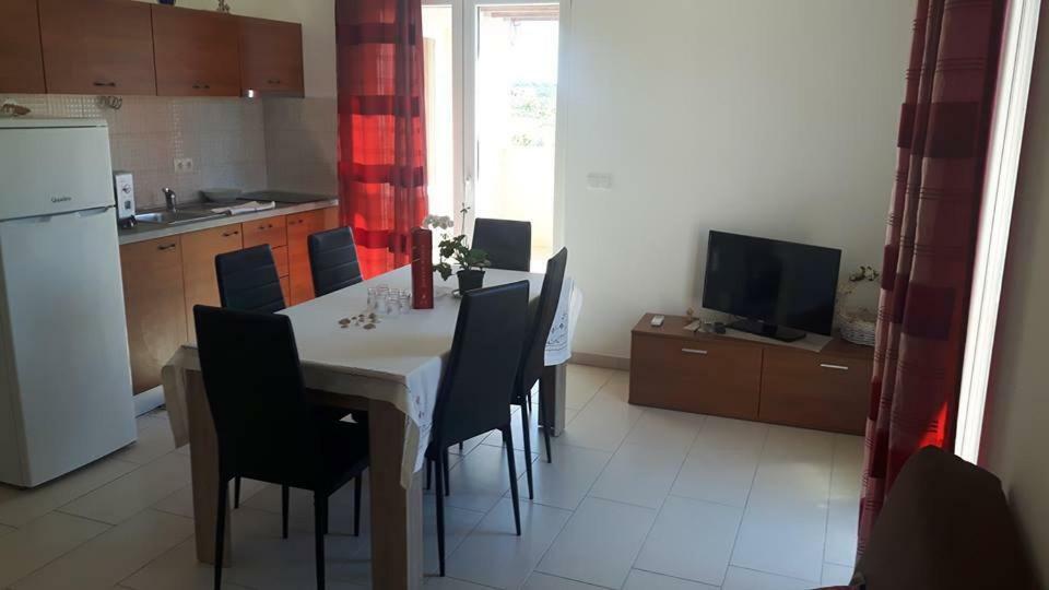 Apartments Ratka Zaton  Zewnętrze zdjęcie